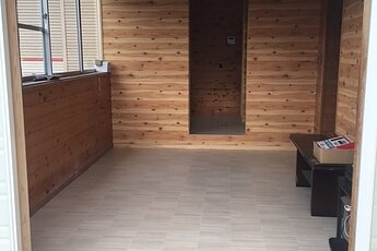 『天草市　某事務所』部分的クロス工事　クッションフロア工事のイメージ