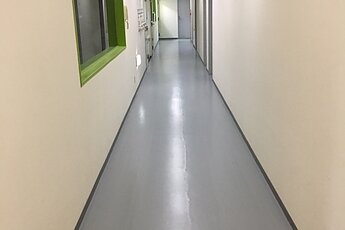『リバテープ製薬』様　フロアリューム貼りかえ工事のイメージ