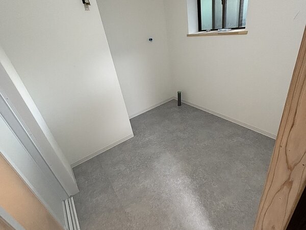 苓北町K‐邸クロス工事とH-邸進捗の画像